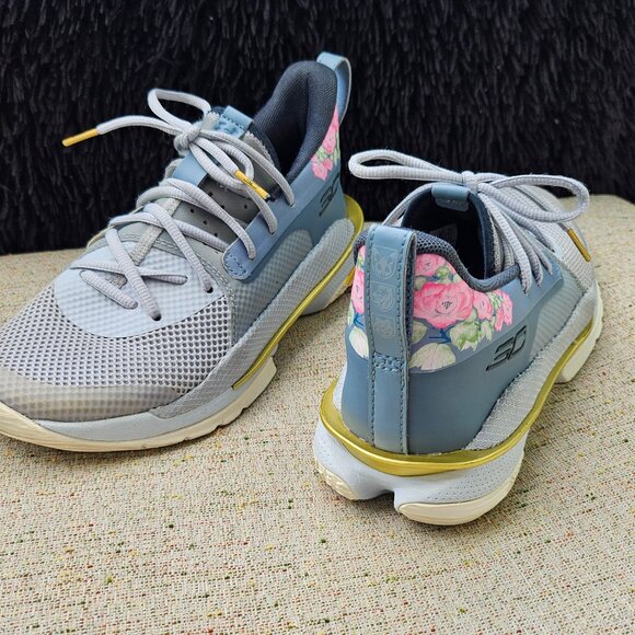 Under Armour Women Shoes Stephen Curry 7 Chinese New Year Floral  Lace Up 6.5Y - Picture 6 of 15